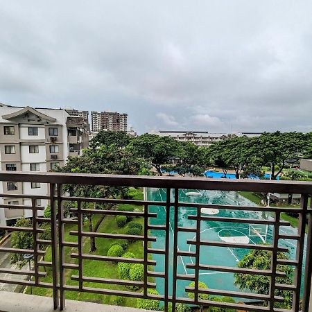 Acacia Estates' The Getaway Taguig Jade Tower Apartment Manila Exterior foto
