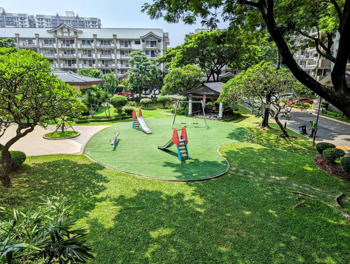 Acacia Estates' The Getaway Taguig Jade Tower Apartment Manila Exterior foto